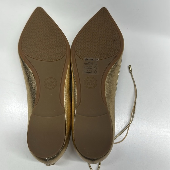 Michael Kors Tabby Ballet Flats Shoes Leather Pointed Toe Ankle Strap  Gold 7.5 - Picture 9 of 11